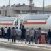 TÜRKİYE'DEN İRAN'A AÇILAN ESENDERE GÜMRÜK KAPISI'NDA, İRAN GÜMRÜĞÜNDE YAŞANAN SİSTEMSEL ARIZA NEDENİYLE YAKLAŞIK 5 KİLOMETRELİK TIR KUYRUĞU OLUŞTU. (METİN TEK/HAKKARİ-İHA)
Türkiye'den İran'a açılan Esendere Gümrük Kapısı'nda, İran gümrüğünde yaşanan sistemsel arıza nedeniyle yaklaşık 5 kilometrelik tır kuyruğu oluştu.